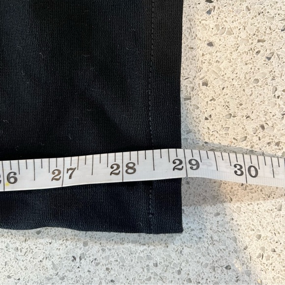 CHICO’S SO SLIMMING Ponte Black Pants Trendy Zipper 5 Pocket - Picture 8 of 8